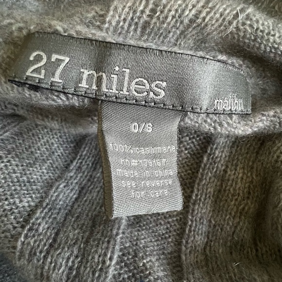 27 Miles Malibu Travel Cowl Neck Poncho Minimalist Light Gray 100% Cashmere - Picture 7 of 13
